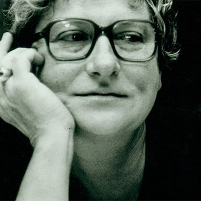 vera_700x700_crop_478b24840a