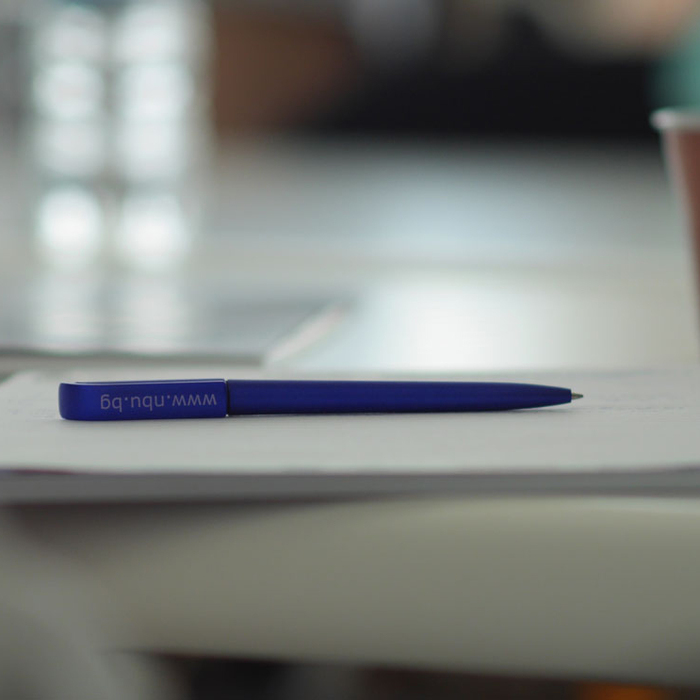 p1140647-copy_700x700_crop_478b24840a